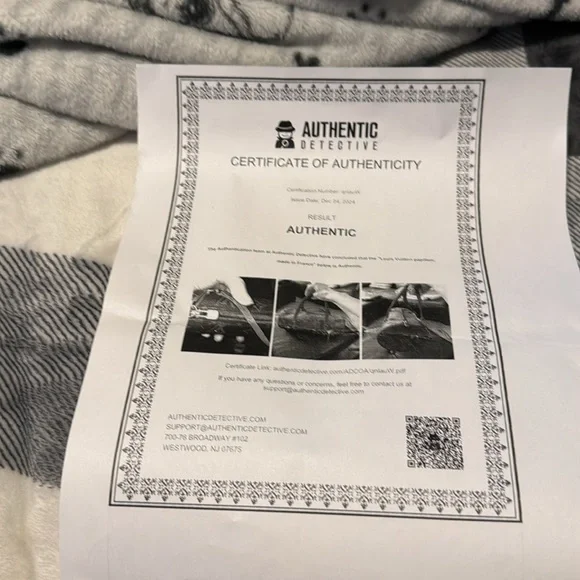 Authentic Louis Vuitton monogram Papillion 30 with pouch - Picture 13 of 16